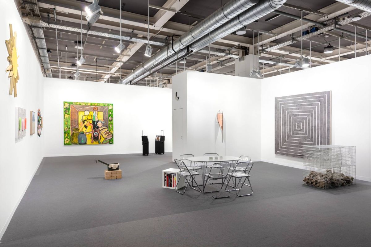 Malgré tout, le Liban reste présent à la foire d'art de Bâle Malgré tout, le Liban reste présent à la foire d'art de Bâle