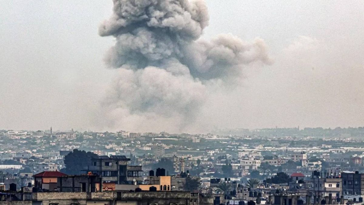 Israeli use of heavy bombs raise 'serious concerns' under laws of war Israeli use of heavy bombs raise 'serious concerns' under laws of war