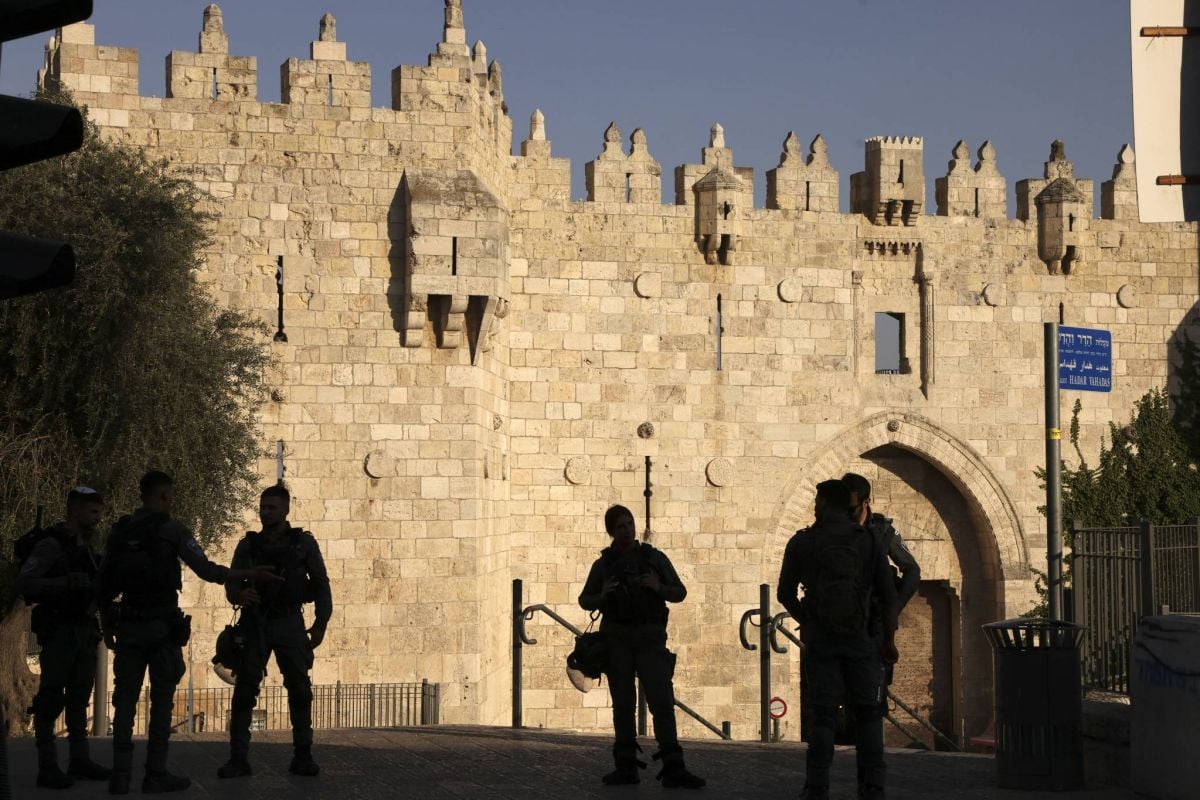 Israel police say soldiers shoot Palestinian in Jerusalem's Old City