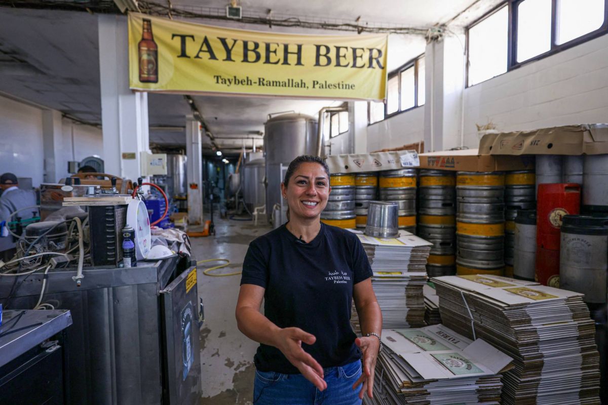 Palestinian brewery persists during war