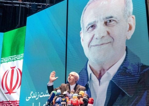 En Iran, la présence d'un candidat réformiste risque-t-elle de se retourner contre le régime ?