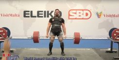 Le Libanais Étienne el-Chaer a battu samedi le record du monde de soulevé de poids dans la catégorie « Open Men’s Classic - 105,01 kg à 120 kg » du championnat du monde classique de powerlifting en Lituanie. Capture d'écran de sa performance diffusée par la Fédération internationale de powerlifting sur YouTube