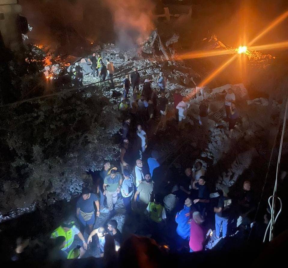 Residents in Nabatieh 'frightened' but determined to 'stay' after Israeli strike injures 9 people Residents in Nabatieh 'frightened' but determined to 'stay' after Israeli strike injures 9 people