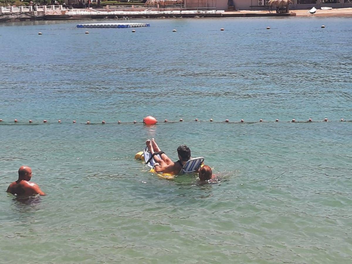 Enfin au Liban, des plages accessibles aux individus ayant des difficultés motrices Enfin au Liban, des plages accessibles aux individus ayant des difficultés motrices