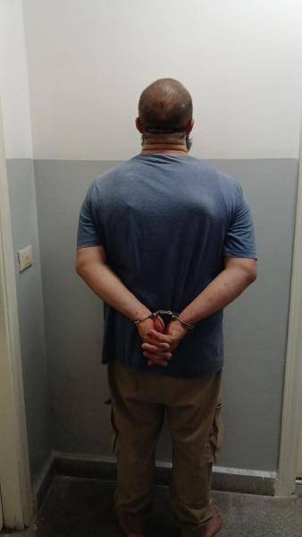 Arrestation d'un homme qui a avoué avoir commis des attouchements sexuels sur une mineure