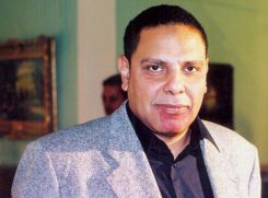 Alaa al-Aswani : « La dictature ne fait jamais confiance. Chacun est un ennemi potentiel. » Photo AFP