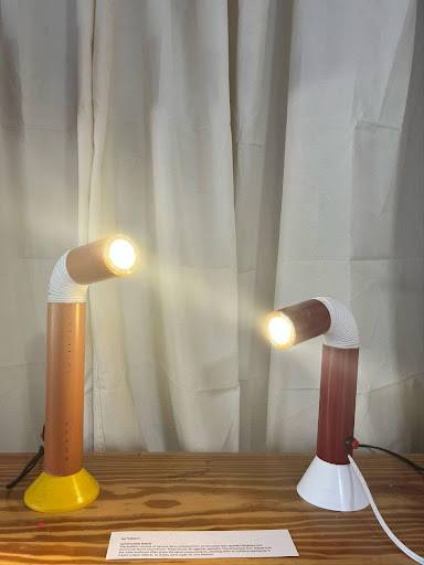 Canettes, débris, bouteilles en plastique : quand le recyclage devient tout un art Canettes, débris, bouteilles en plastique : quand le recyclage devient tout un art