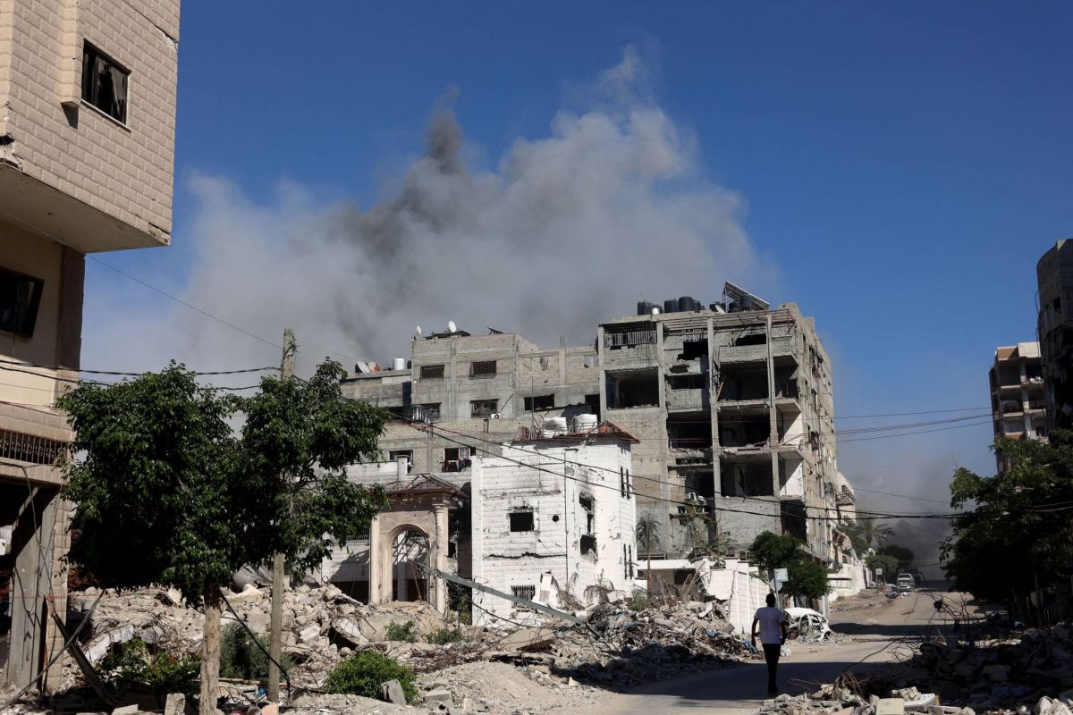 Gaza rescuers say Israeli strike on school kills four Gaza rescuers say Israeli strike on school kills four