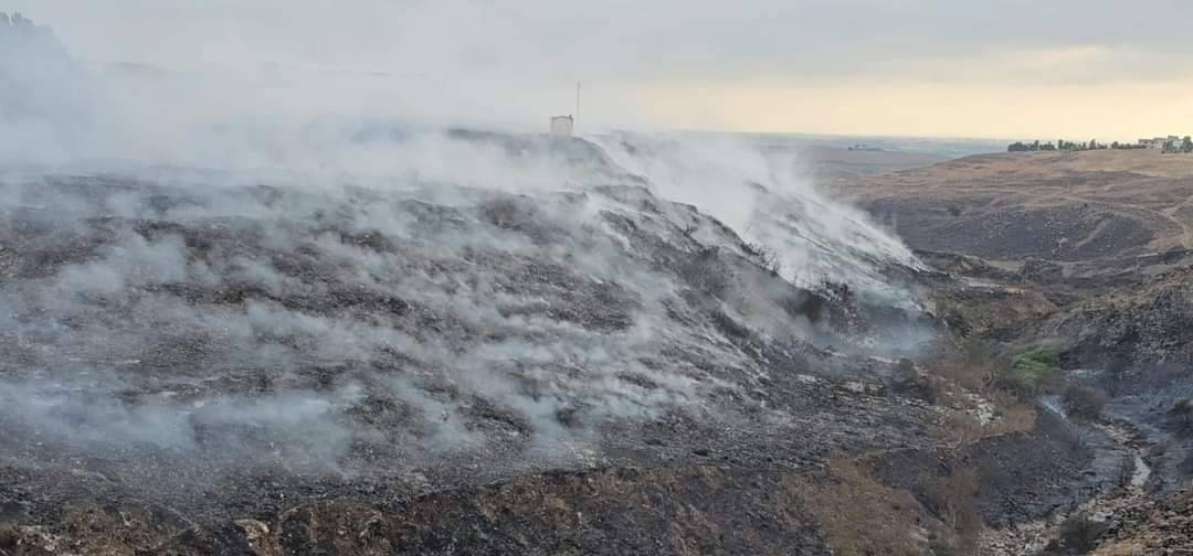 Les fumées toxiques continuent d’empoisonner Srar et les environs