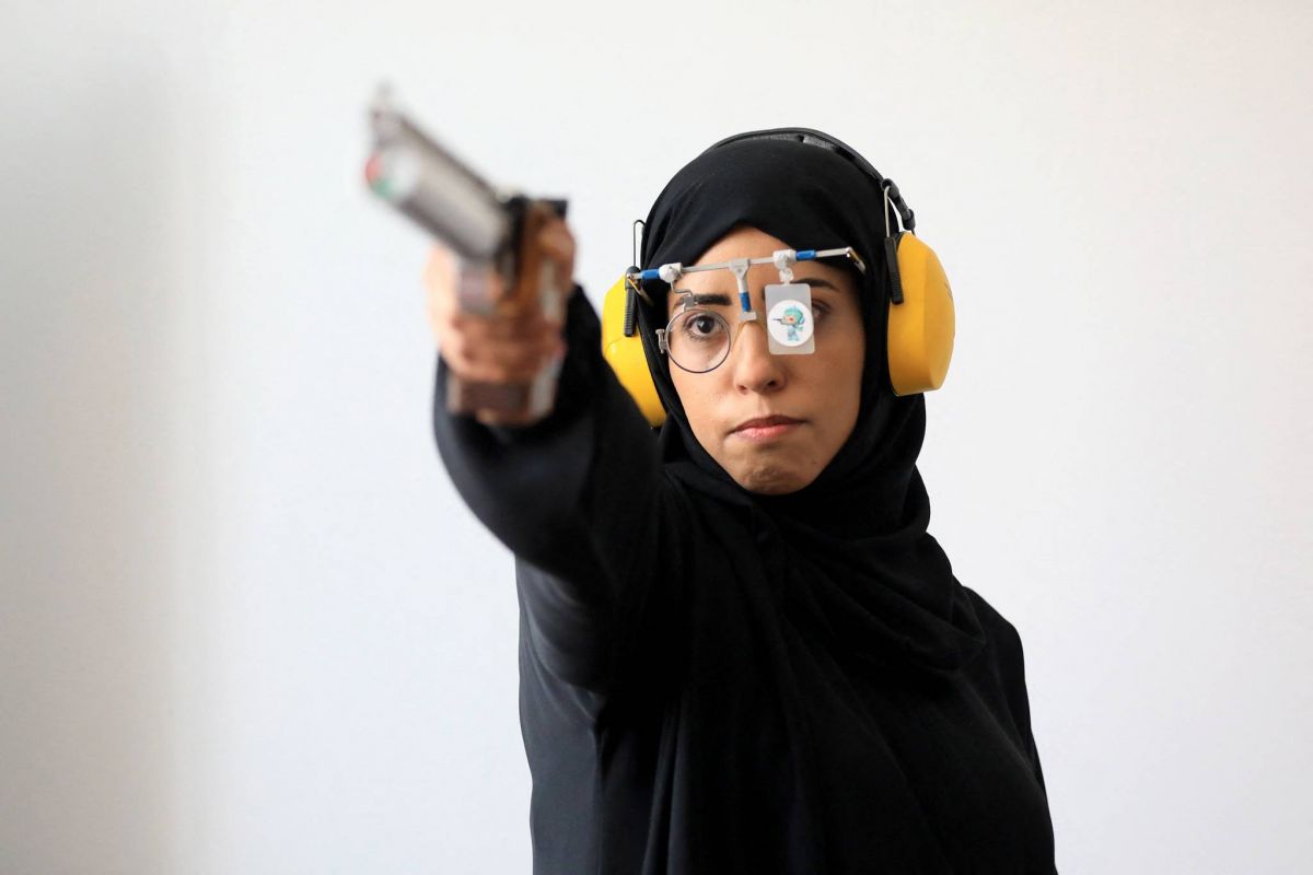 Gunning for the Games: Yemeni shooter Yasameen Al-Raimi trains without a range Gunning for the Games: Yemeni shooter Yasameen Al-Raimi trains without a range