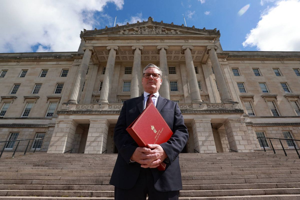 En Irlande du Nord, le nouveau Premier ministre britannique affiche une volonté d'apaisement