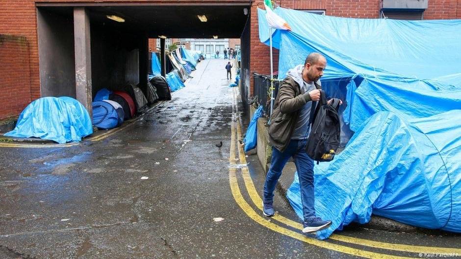 Nouveaux heurts à Dublin sur un site d'accueil de demandeurs d'asile Nouveaux heurts à Dublin sur un site d'accueil de demandeurs d'asile