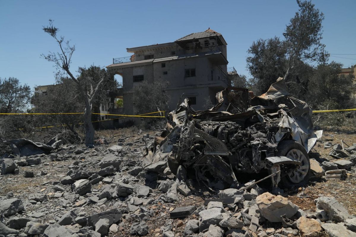 Au lendemain de la frappe israélienne à Jmaijmé, des habitants témoignent à L'OLJ Au lendemain de la frappe israélienne à Jmaijmé, des habitants témoignent à L'OLJ