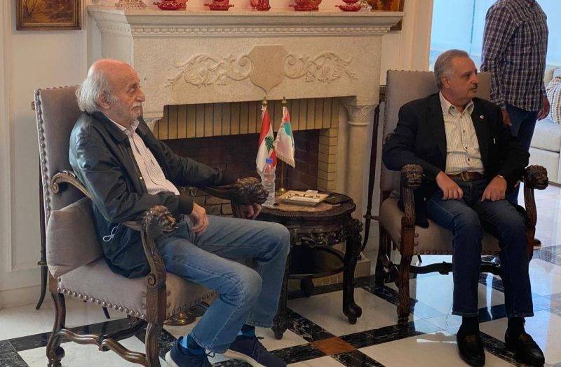 Reconciliation meeting in Chouf in the presence of Joumblatt and Arslan Reconciliation meeting in Chouf in the presence of Joumblatt and Arslan
