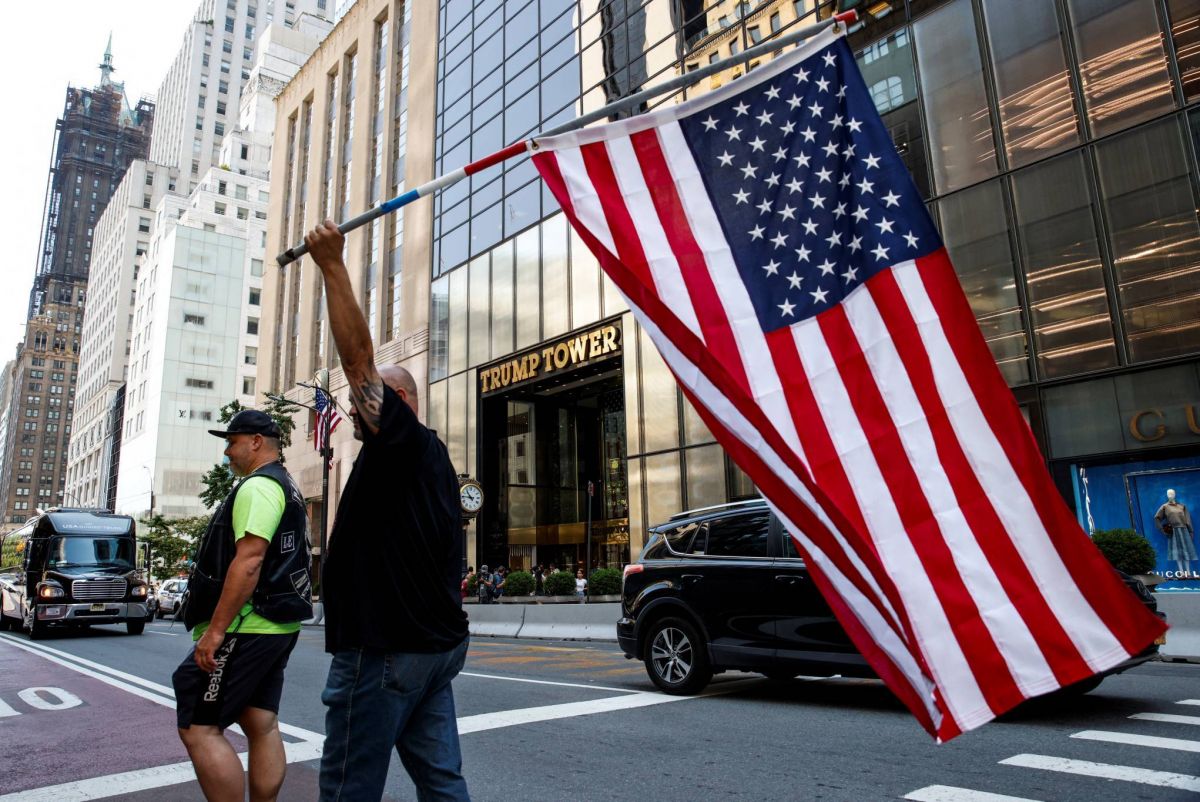 Trump rally shooter had explosives in his car, US media reported Trump rally shooter had explosives in his car, US media reported