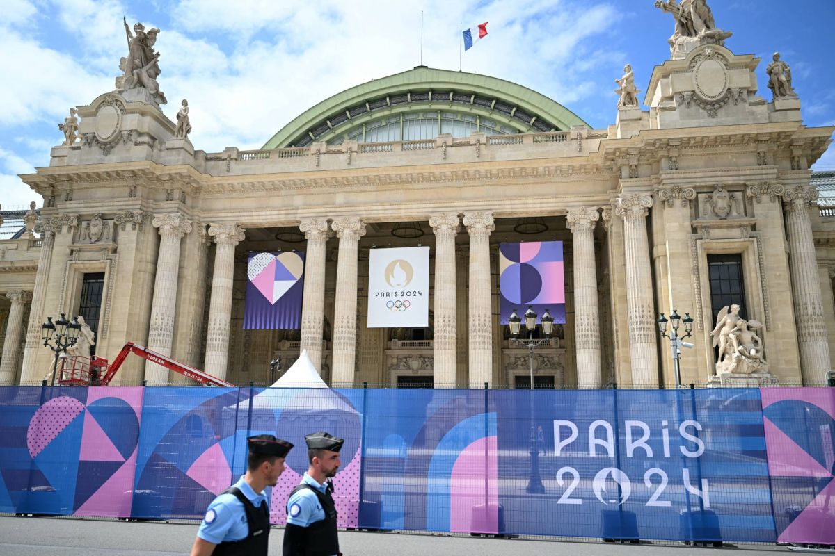 1,000 French police to secure Israel-Mali football game