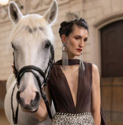 Une collection haute couture dédiée au cheval. Photo Patrick Sawaya