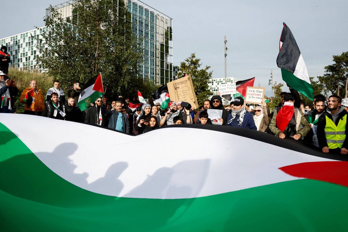Britain will not pursue ICC challenge over Netanyahu arrest warrant Britain will not pursue ICC challenge over Netanyahu arrest warrant