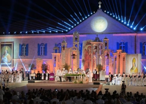 Cérémonie grandiose pour la béatification du patriarche Stéphane Douaihy à Bkerké