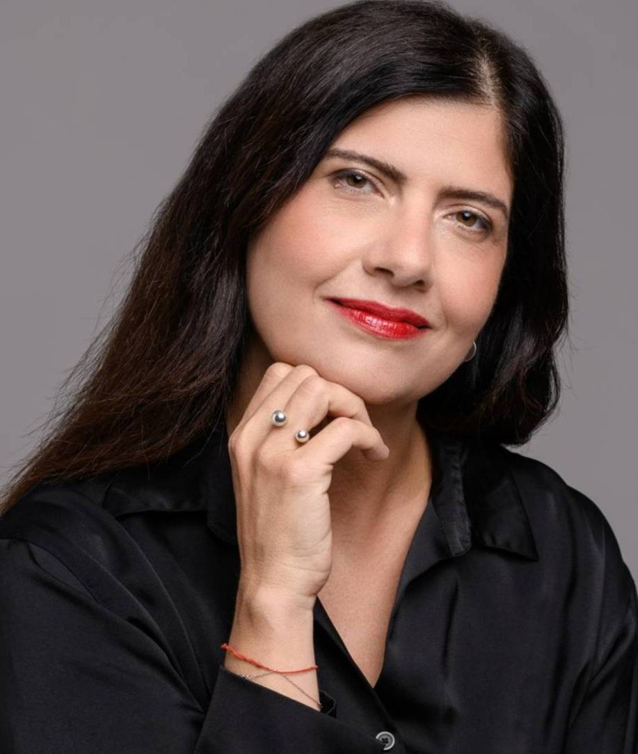Jina Luciani : sea, mode and sun
