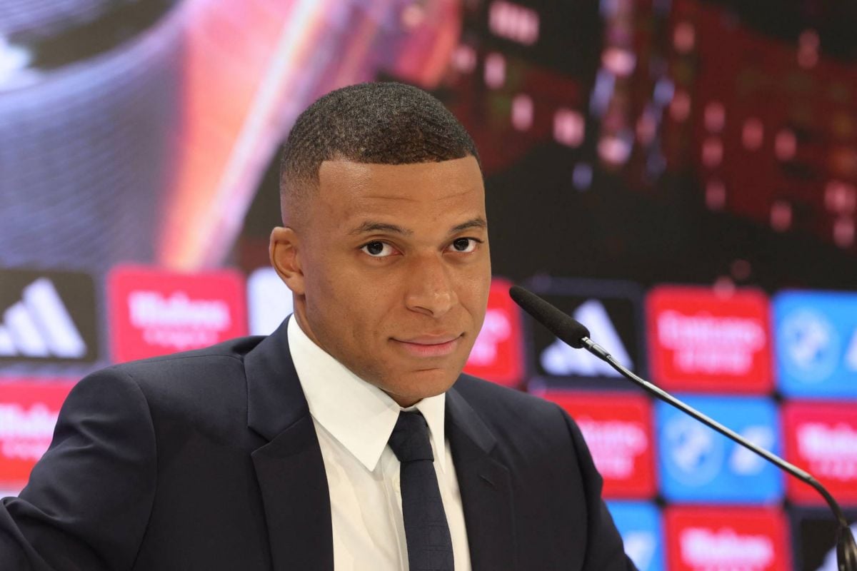 Mbappé, nouveau propriétaire du Stade Malherbe de Caen Mbappé, nouveau propriétaire du Stade Malherbe de Caen