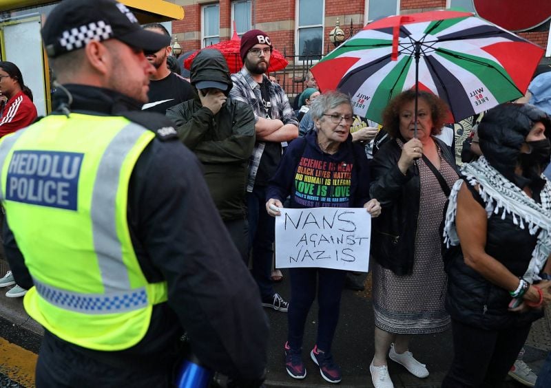 Les mosquées britanniques en alerte face aux menaces de violences