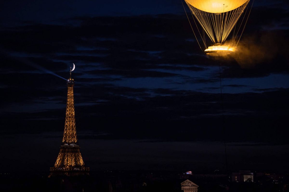 Soleil et « chaleur intense » pour la clôture des JO de Paris Soleil et « chaleur intense » pour la clôture des JO de Paris