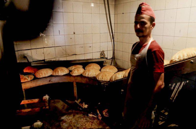 Bakers' union warned of imminent removal of bread subsidies Bakers' union warned of imminent removal of bread subsidies