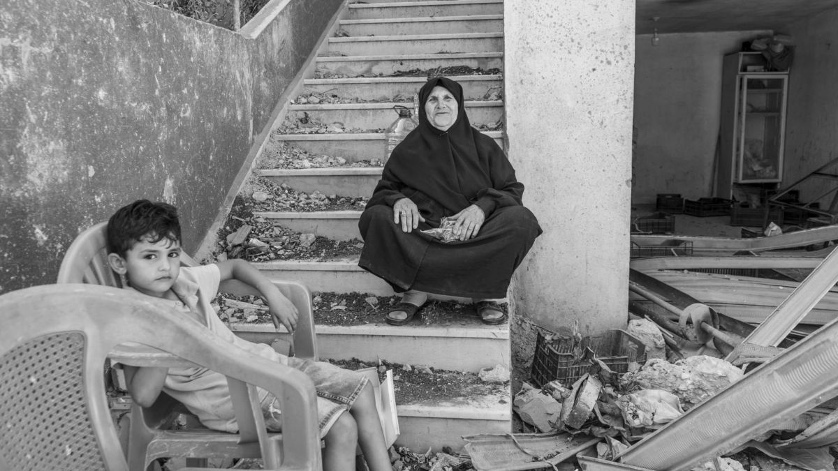À Multaqa As-Safir, une exposition documente la vie de ceux restés au Liban-Sud malgré la guerre À Multaqa As-Safir, une exposition documente la vie de ceux restés au Liban-Sud malgré la guerre