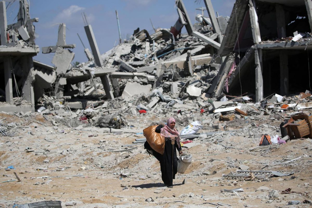 Health ministry in Gaza says war death toll at 40,738
