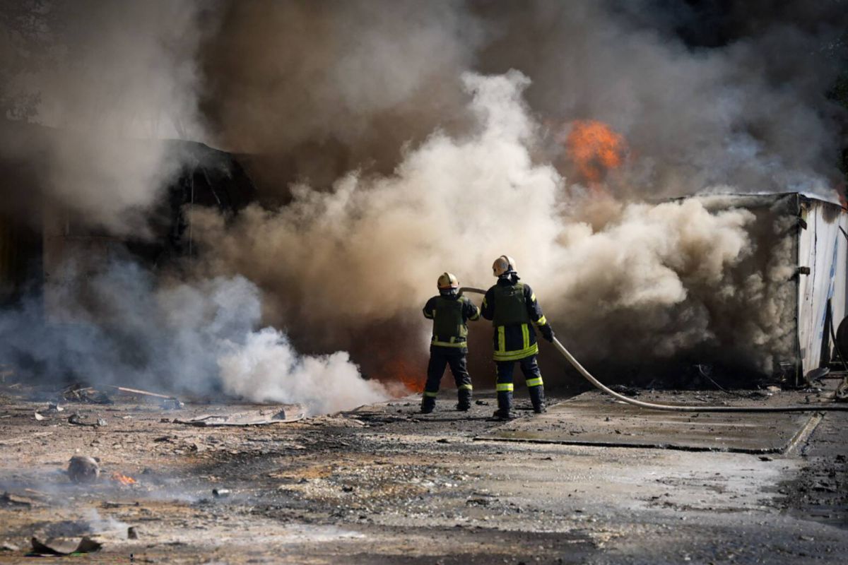 Ukraine : quatre morts dans des frappes russes massives sur les sites énergétiques