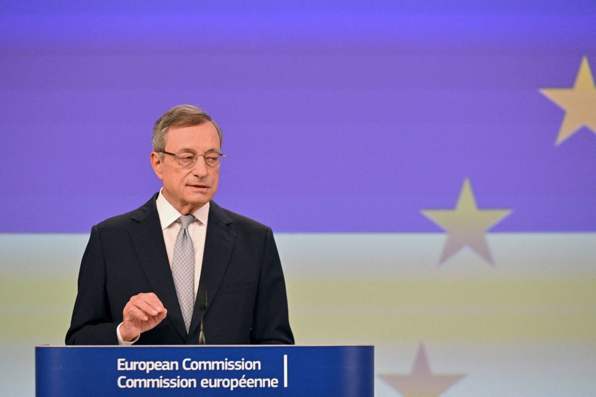 Draghi relance l’idée d’emprunts communs pour renforcer une Europe en danger