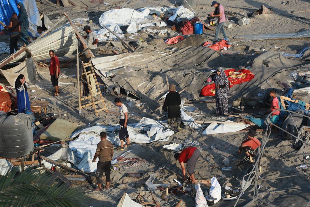 Vingt-deux « corps évaporés » dans la frappe israélienne sur al-Mawassi, selon le bureau de presse de Gaza Vingt-deux « corps évaporés » dans la frappe israélienne sur al-Mawassi, selon le bureau de presse de Gaza