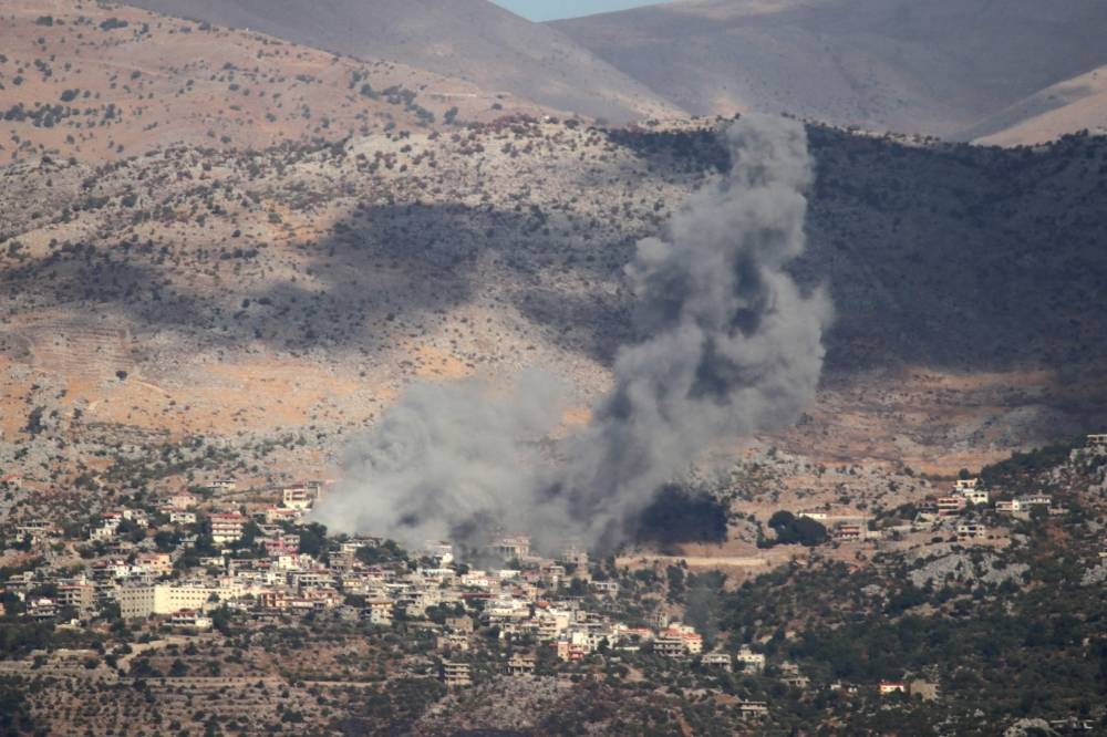Un combattant du Hezbollah tué et quatre personnes blessées dans une frappe israélienne sur Houla