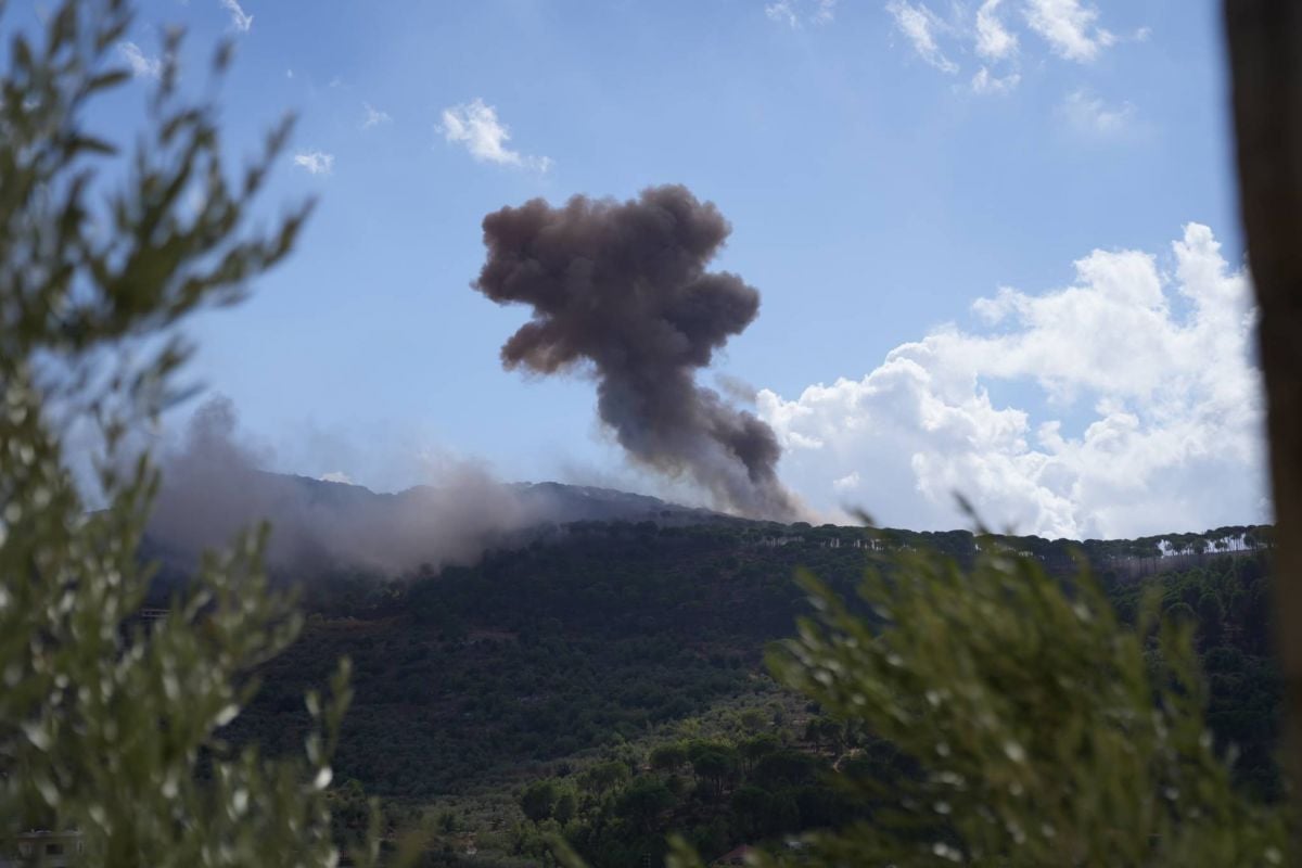 At least 8 wounded in Israeli strikes in Lebanon, Netanyahu calls for 'change in balance of power' on border At least 8 wounded in Israeli strikes in Lebanon, Netanyahu calls for 'change in balance of power' on border