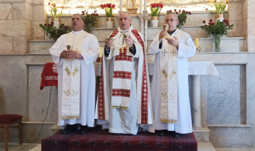 Célébration de la messe annuelle de Caritas à Deir el-Ahmar