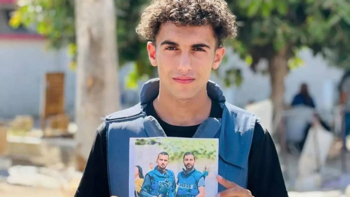 A Palestinian journalist killed in Israeli bombing after receiving phone threats A Palestinian journalist killed in Israeli bombing after receiving phone threats
