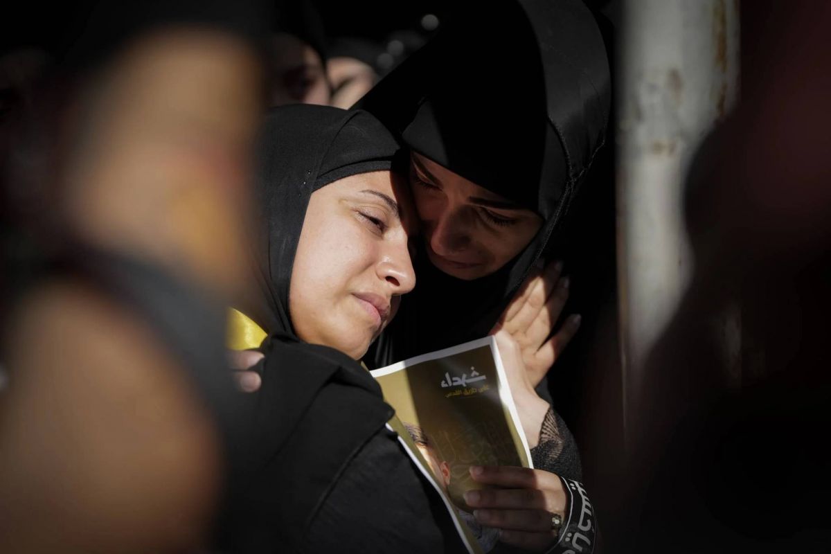 How to grieve when war decimates entire families How to grieve when war decimates entire families