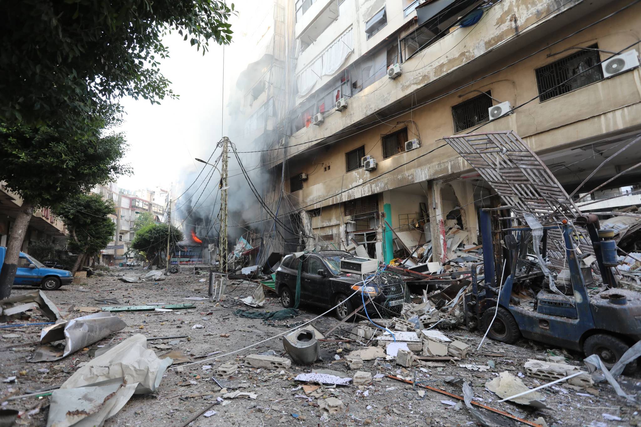 In the streets of the southern suburbs of Beirut, on the morning of October 6, 2024. (Credit: Mohammad Yassine/OLJ)