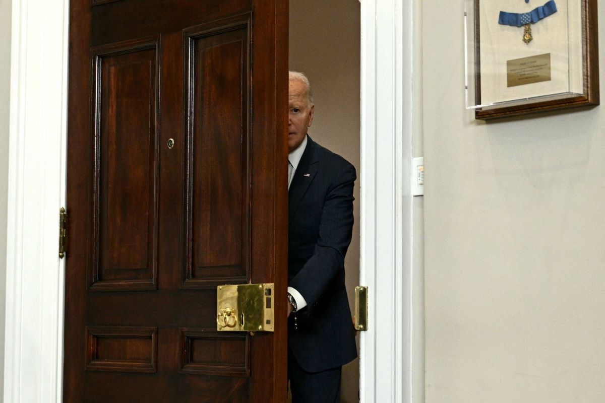 Biden urges Netanyahu to 'minimize harm to civilian' in Lebanon Biden urges Netanyahu to 'minimize harm to civilian' in Lebanon