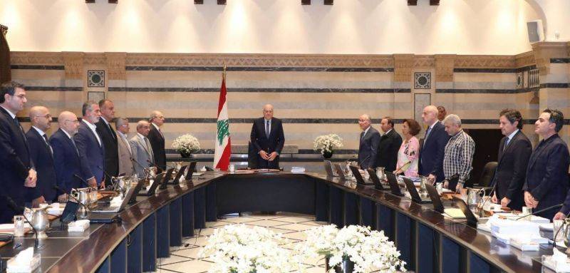 Lebanon's cabinet directs customs to enhance tracking of donations and aid Lebanon's cabinet directs customs to enhance tracking of donations and aid