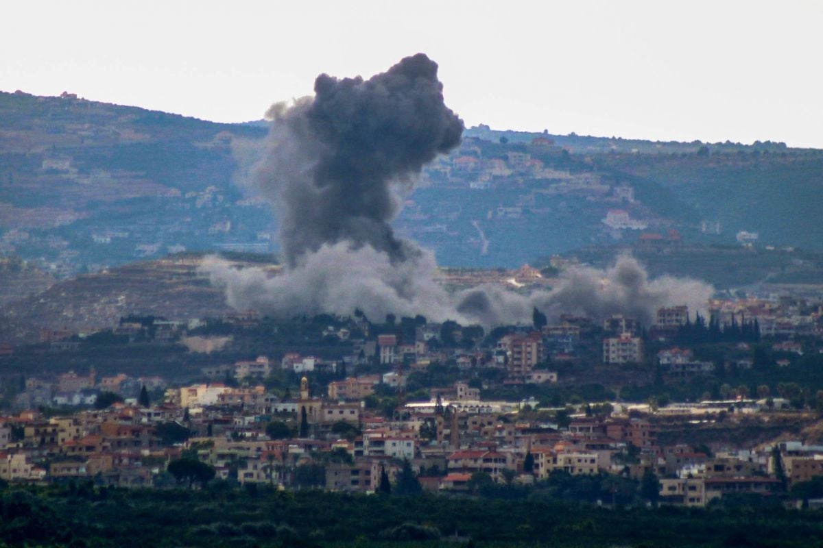 Hezbollah says it 'destroyed Israeli tank advancing towards Ras al-Naqoura' Hezbollah says it 'destroyed Israeli tank advancing towards Ras al-Naqoura'