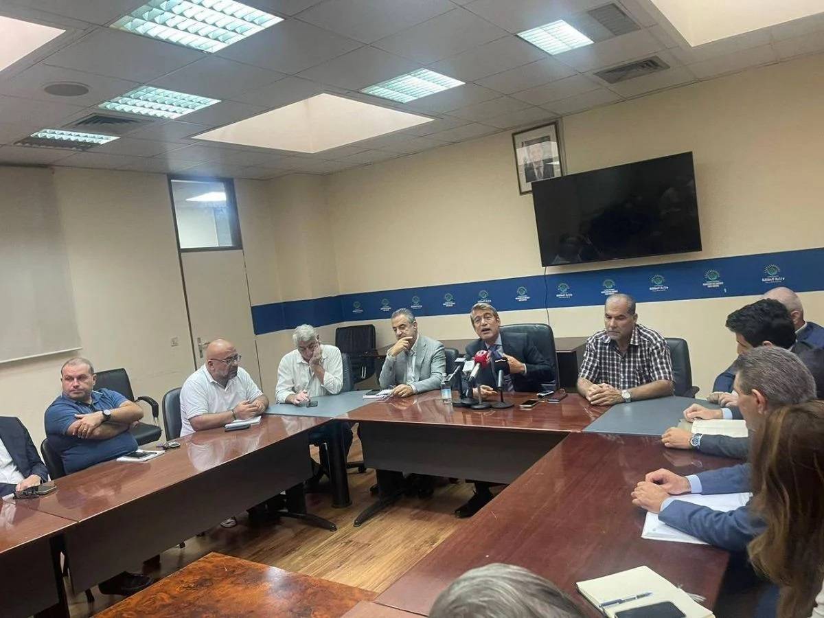 Le carburant et le diesel sont livrés régulièrement au Liban par bateau, rassure le ministre Fayad