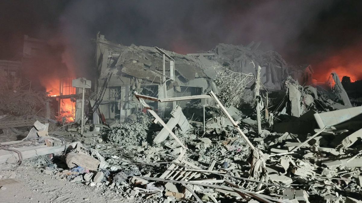 Is Israel using cluster bombs in Lebanon?