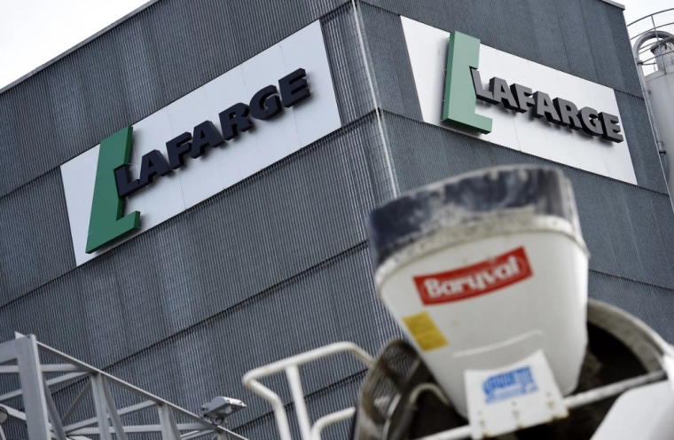 Lafarge en Syrie: un premier procès ordonné pour financement du terrorisme Lafarge en Syrie: un premier procès ordonné pour financement du terrorisme