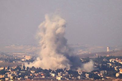 Le Hezbollah tire des obus sur des soldats israéliens à Maroun el-Ras, en territoire libanais