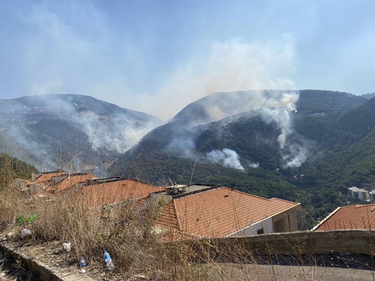 Au Metn, la lutte se poursuit contre les dernières poches de feu