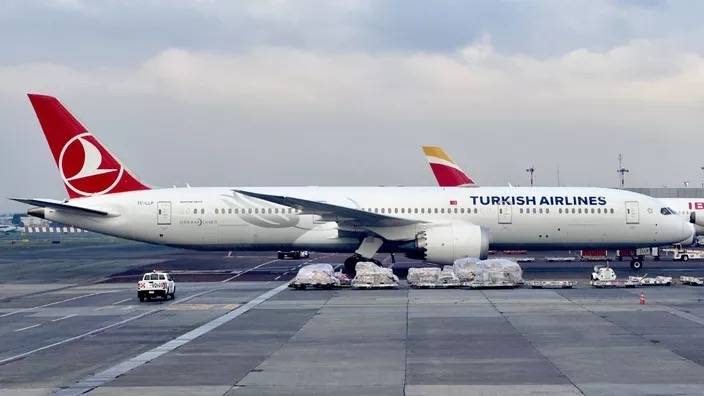Turquie: deux compagnies aériennes suspendent leurs vols vers l'Iran jusqu'au 1er novembre
