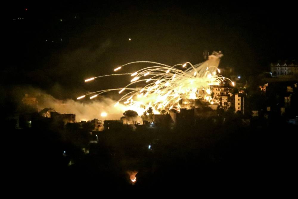 Le Hezbollah publie un nouveau bilan des pertes israéliennes depuis le début de l'offensive terrestre de l'État hébreu