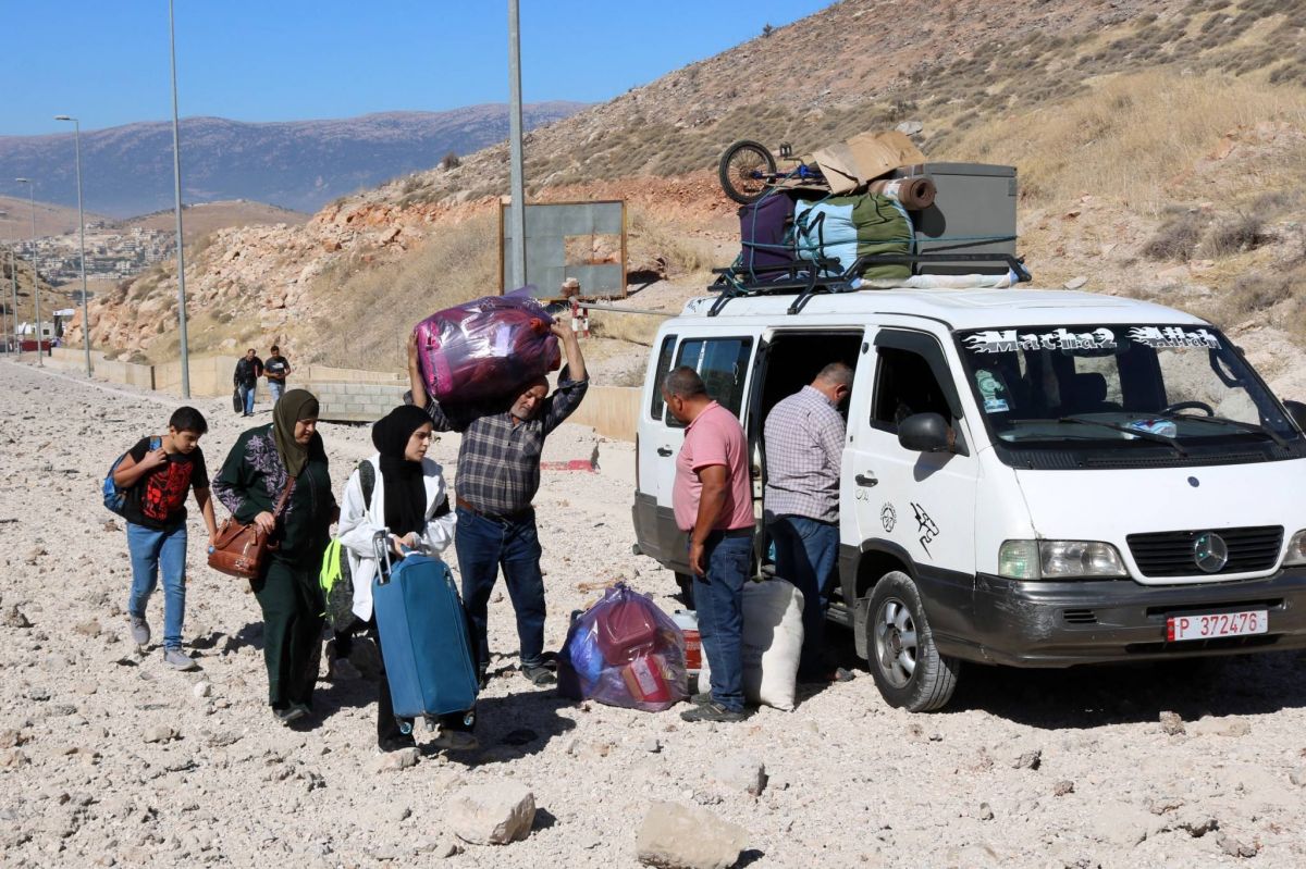 Du Liban-Sud à Beyrouth en mini-van : des évacuations aux frais du Hezbollah